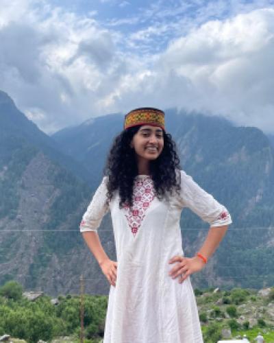 Arushi Kende Himalayas